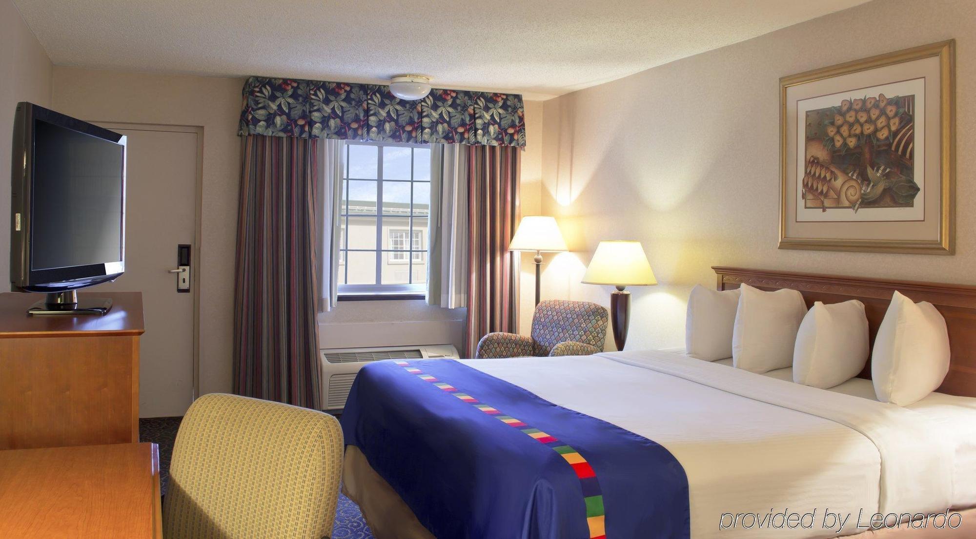 Park Inn By Radisson Harrisburg West Меканіксберґ Номер фото