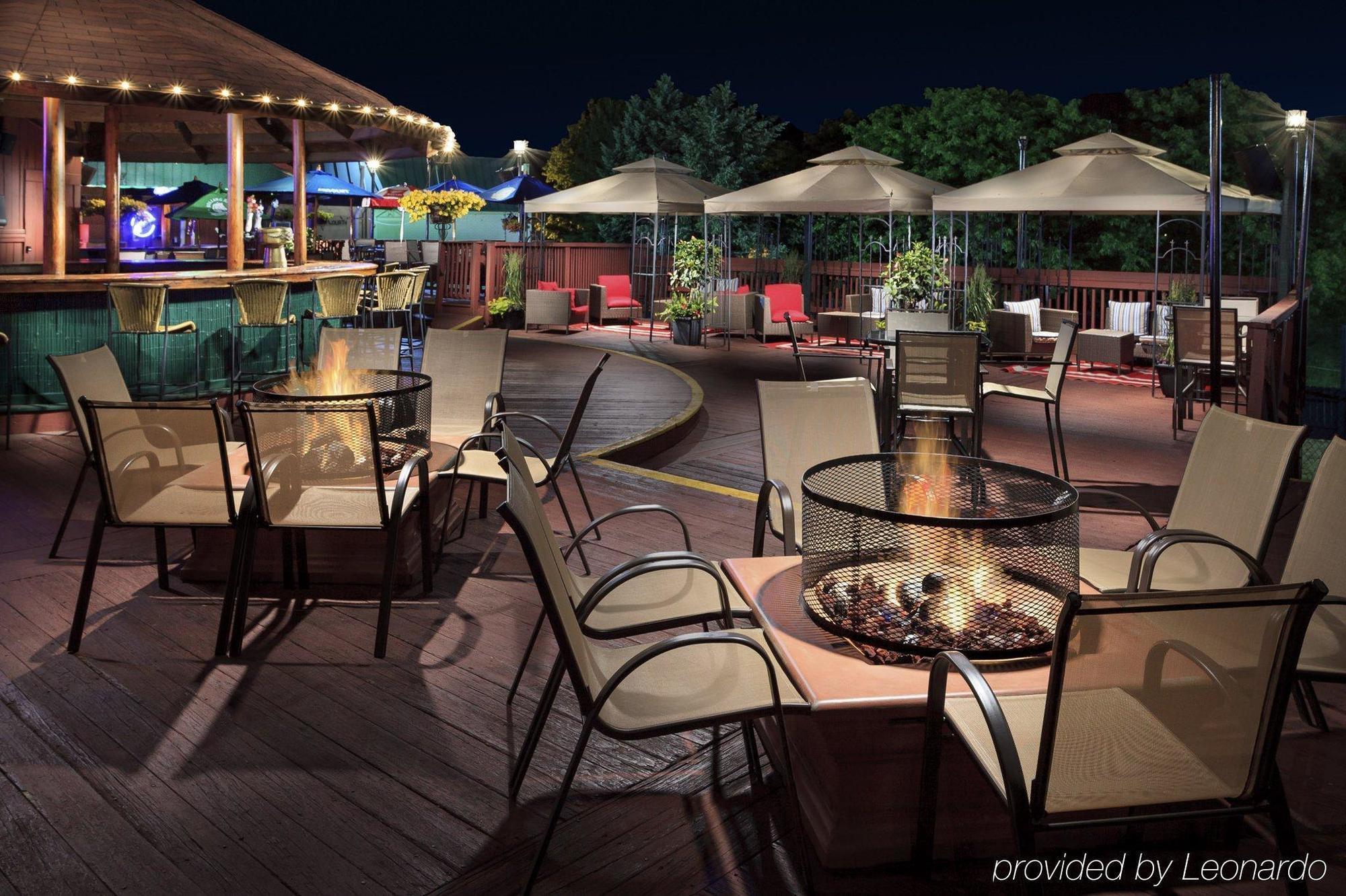 Park Inn By Radisson Harrisburg West Меканіксберґ Екстер'єр фото
