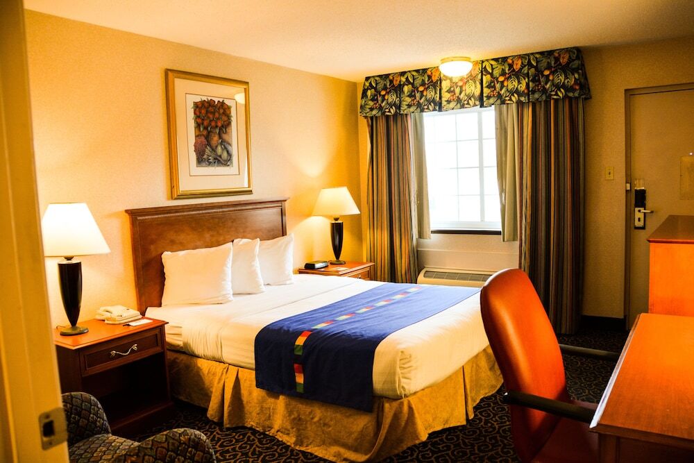 Park Inn By Radisson Harrisburg West Меканіксберґ Екстер'єр фото